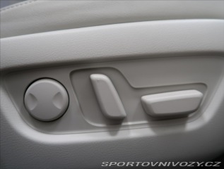 Mazda Ostatní modely CX-60 2,5 PHEV TAKUMI AUT AWD 2 2022