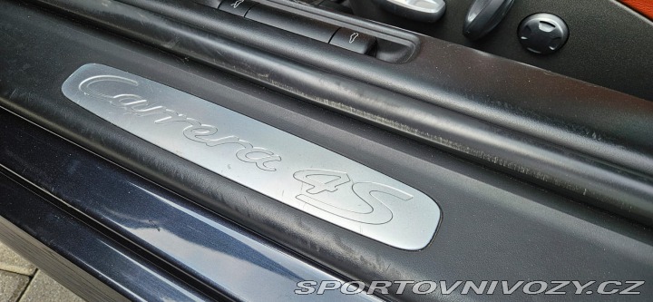 Porsche 911 Carrera 4S PDK 2012