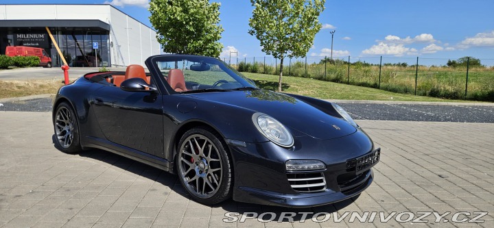 Porsche 911 Carrera 4S PDK 2012