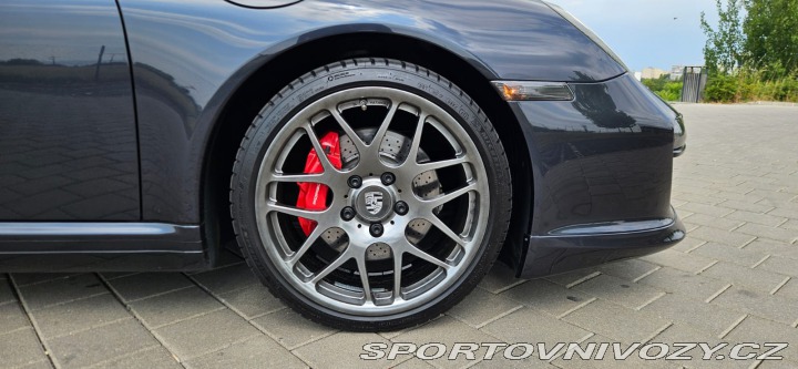 Porsche 911 Carrera 4S PDK 2012