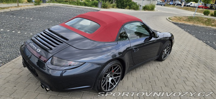 Porsche 911 Carrera 4S PDK 2012