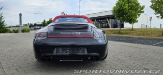 Porsche 911 Carrera 4S PDK 2012