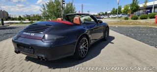 Porsche 911 Carrera 4S PDK 2012