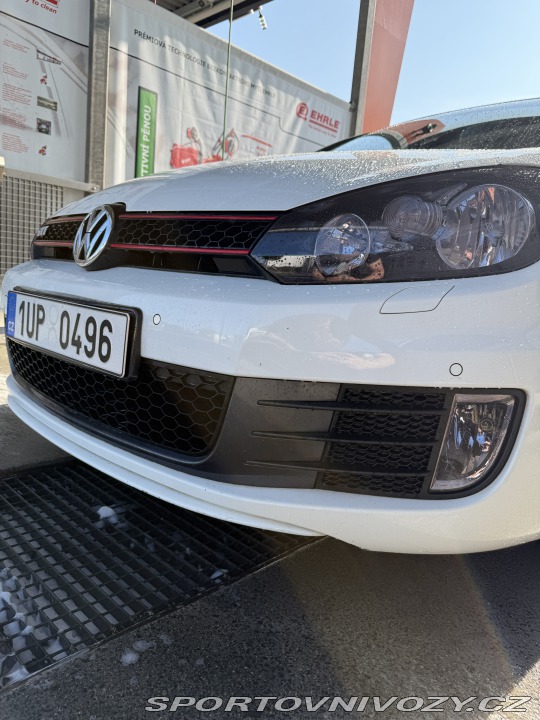Volkswagen Golf 6 GTI 2009