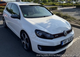 Volkswagen Golf 6 GTI 2009