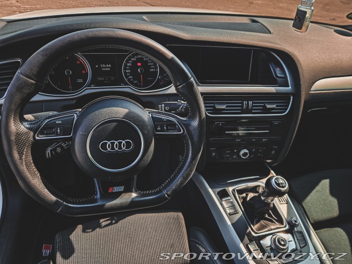 Audi A4  2013