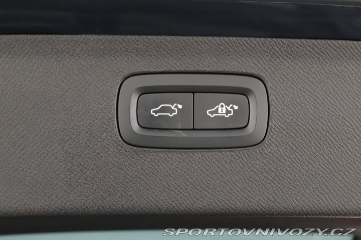 Volvo Ostatní modely XC90 Inscription B5 AWD Polest 2020