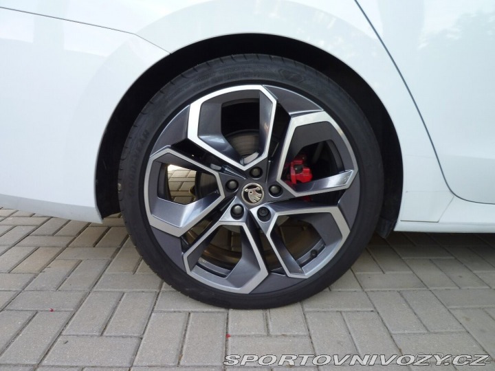 Škoda Ostatní modely Octavia 2,0 4 RS 1800