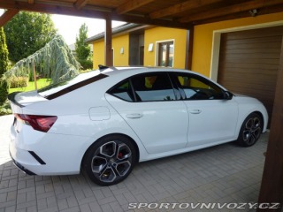 Škoda Ostatní modely Octavia 2,0   4 RS 1800