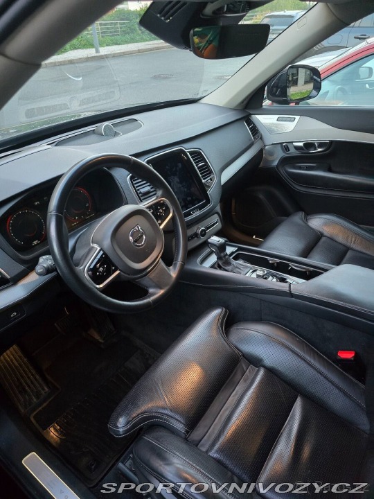 Volvo Ostatní modely XC90 2,0 D5 AWD INSCRIPTION 1800