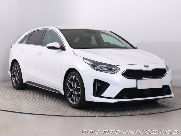 Kia ProCeed GT-Line 1.5 T-GDI 2022