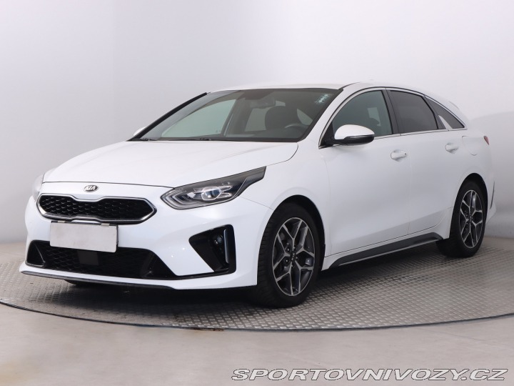 Kia ProCeed GT-Line 1.5 T-GDI 2022