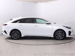 Kia ProCeed GT-Line 1.5 T-GDI 2022