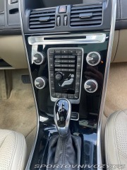 Volvo Ostatní modely XC60 2,4   D5, 169kW 2014