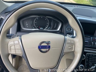 Volvo Ostatní modely XC60 2,4   D5, 169kW 2014