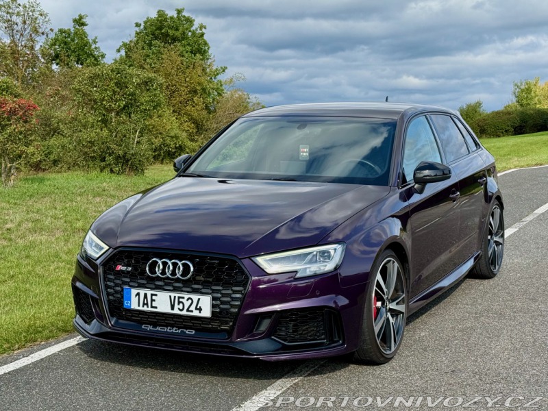 Audi RS3 quattro