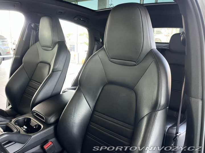 Porsche Cayenne Coupe*Chrono*Vzduch*REZER 2020