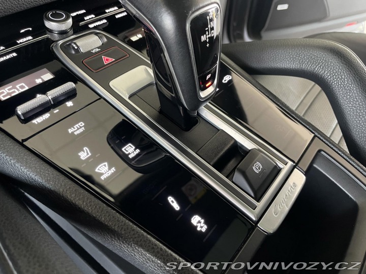 Porsche Cayenne Coupe*Chrono*Vzduch*Panor 2020