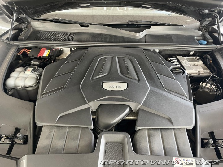 Porsche Cayenne Coupe*Chrono*Vzduch*REZER 2020