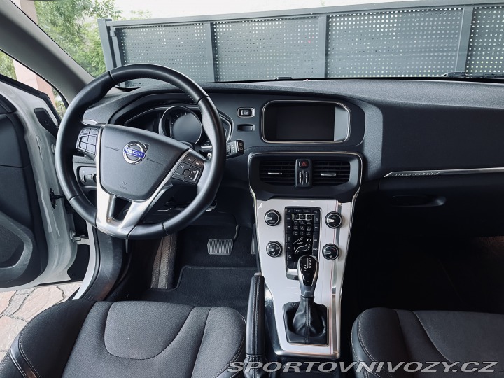 Volvo V40 Cross Country T4 AWD 2015