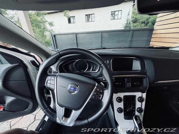 Volvo V40 Cross Country T4 AWD 2015