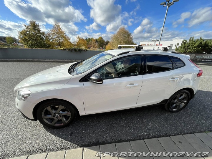 Volvo V40 Cross Country T4 AWD 2015