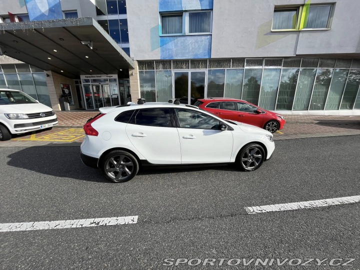 Volvo V40 Cross Country T4 AWD 2015