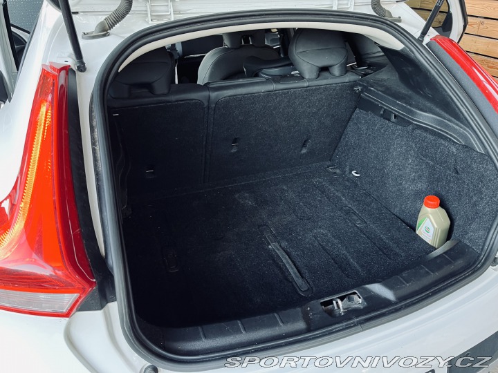 Volvo V40 Cross Country T4 AWD 2015