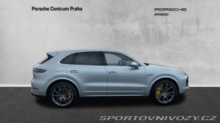 Porsche Cayenne Turbo S E-Hybrid 2020