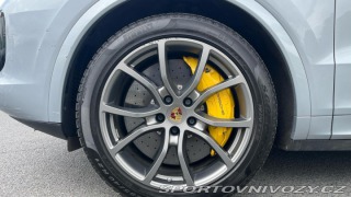 Porsche Cayenne Turbo S E-Hybrid 2020