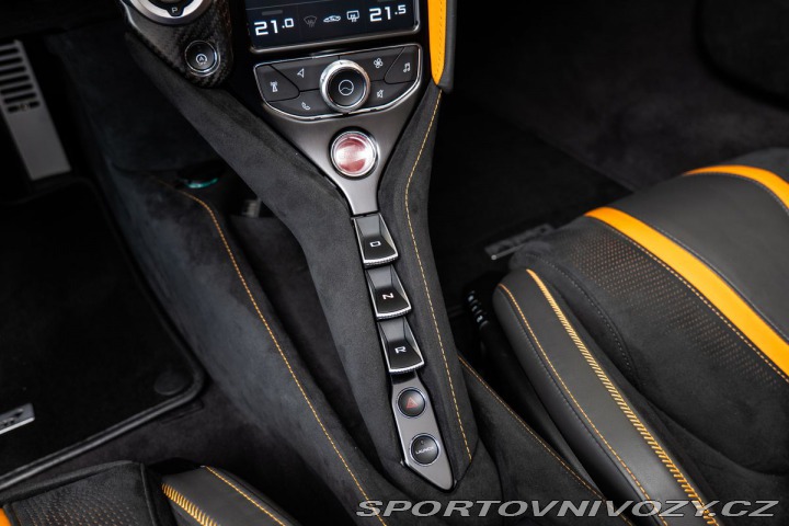 McLaren 720S Spider Performance NOVITE 1800
