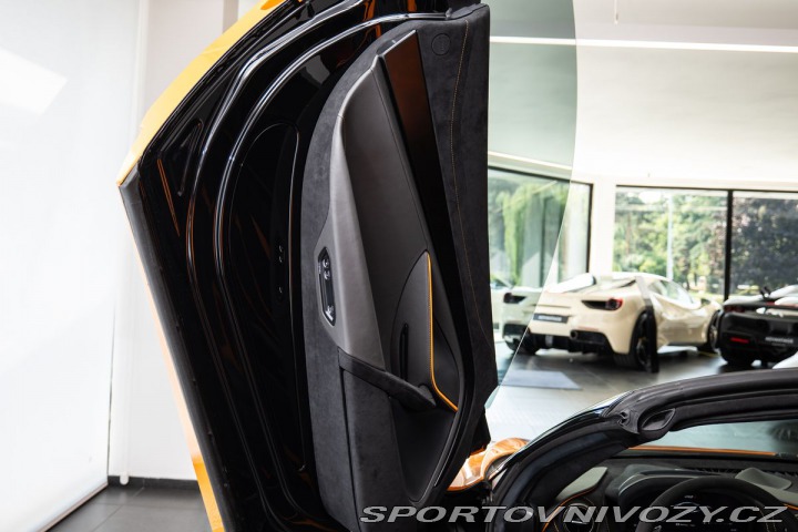 McLaren 720S Spider Performance NOVITE 1800