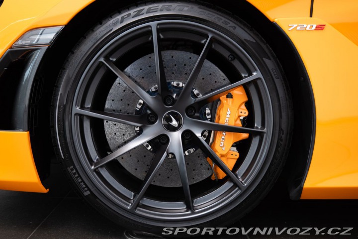 McLaren 720S Spider Performance NOVITE 1800