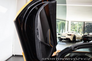 McLaren 720S Spider Performance NOVITE 2022