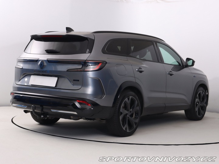 Renault Alpine esprit Alpine E-Tech FHEV 2024