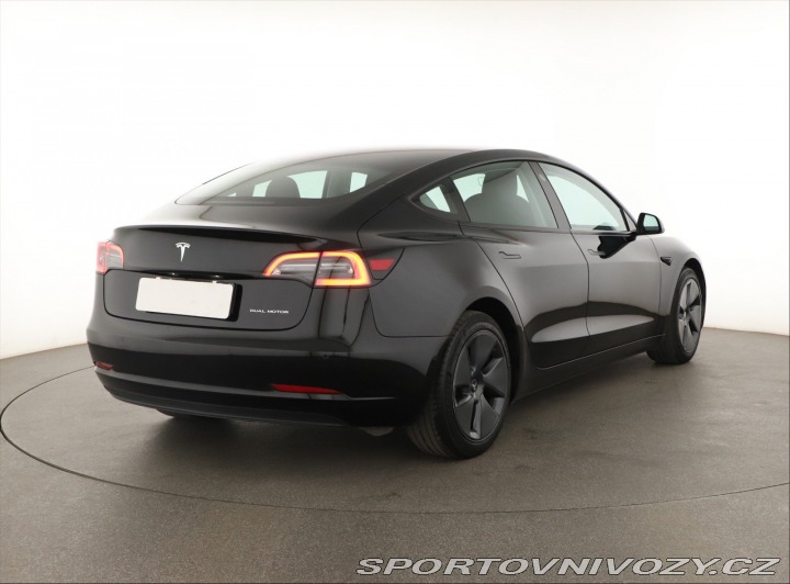 Tesla Model 3 Long Range 4WD 74kWh 2021