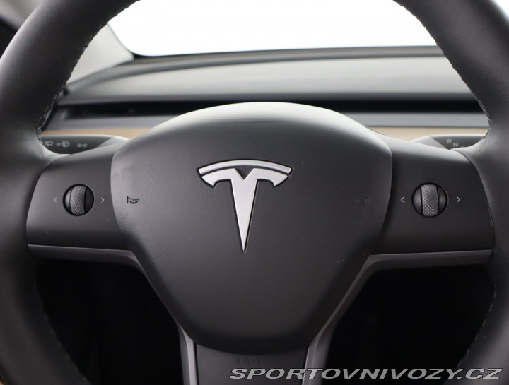 Tesla Model Y Long Range AWD 79kWh 2022