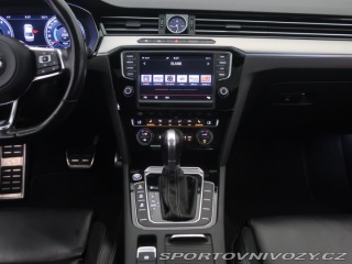 Volkswagen Ostatní modely Passat R-Line 2.0 BiTDI 2016