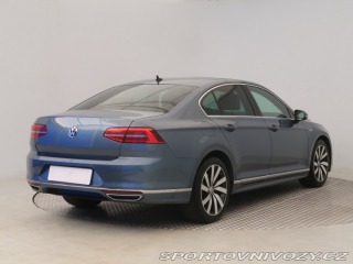 Volkswagen Ostatní modely Passat R-Line 2.0 BiTDI 2016