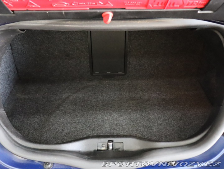 Volkswagen New Beetle 1.6 2006