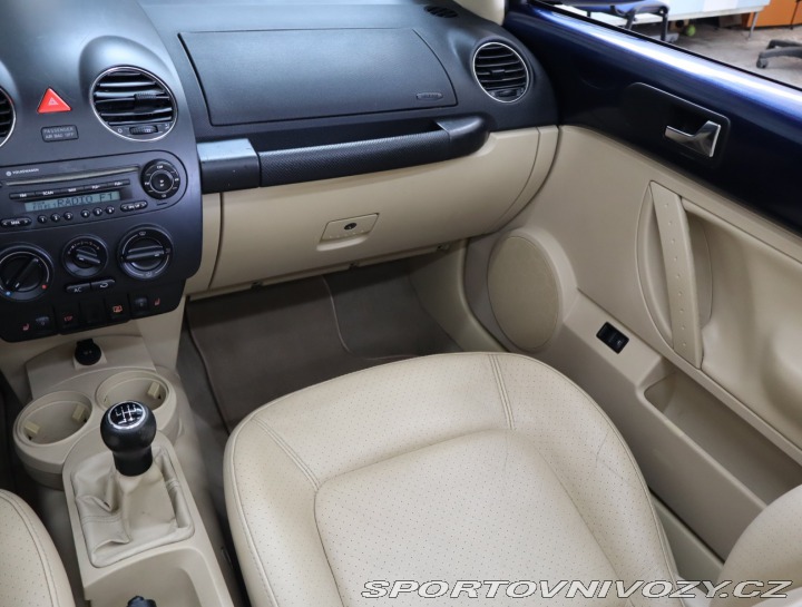 Volkswagen New Beetle 1.6 2006