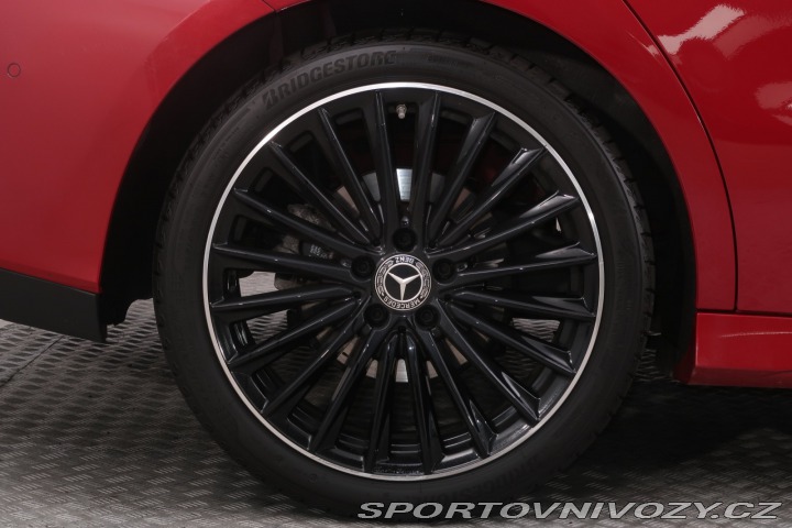 Mercedes-Benz CLA AMG 180 2024