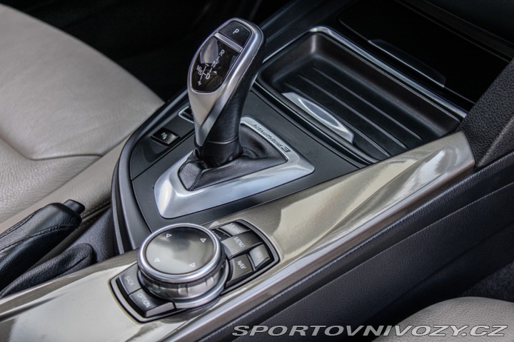 BMW 3 3.0 ActiveHybrid 3 Moder 2013