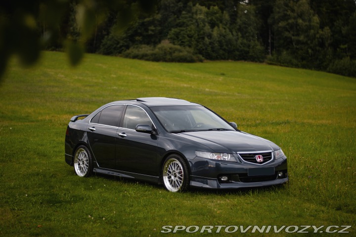 Honda Accord CL9 7g 2.4l manuál sedan 2005