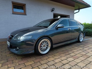 Honda Accord CL9 7g 2.4l manuál sedan 2005