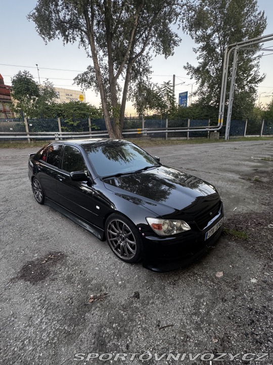 Lexus IS 200 1999