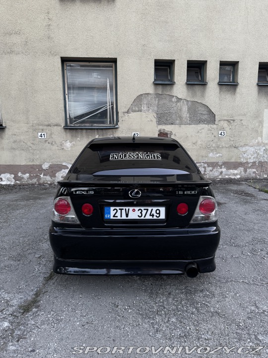 Lexus IS 200 1999