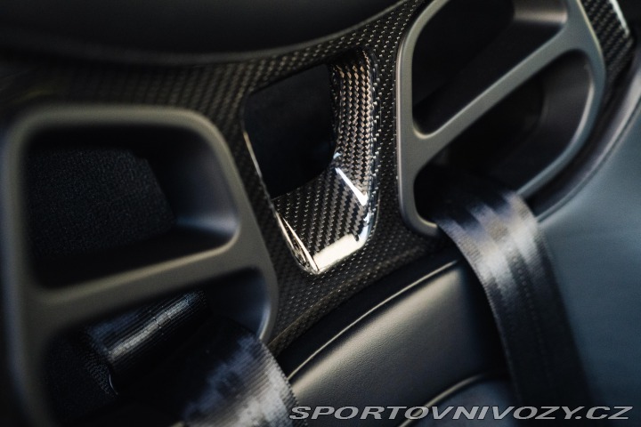 Porsche Cayman GT4 Clubsport, Approved 2016