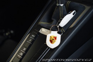 Porsche Cayman GT4 Clubsport, Approved 2016