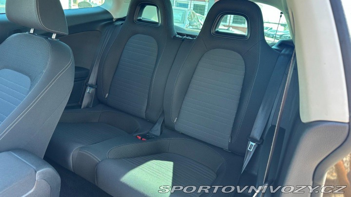 Volkswagen Scirocco 1.4TSi 90kW REZERVOVANO 2011